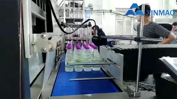 PET膜包機(jī)